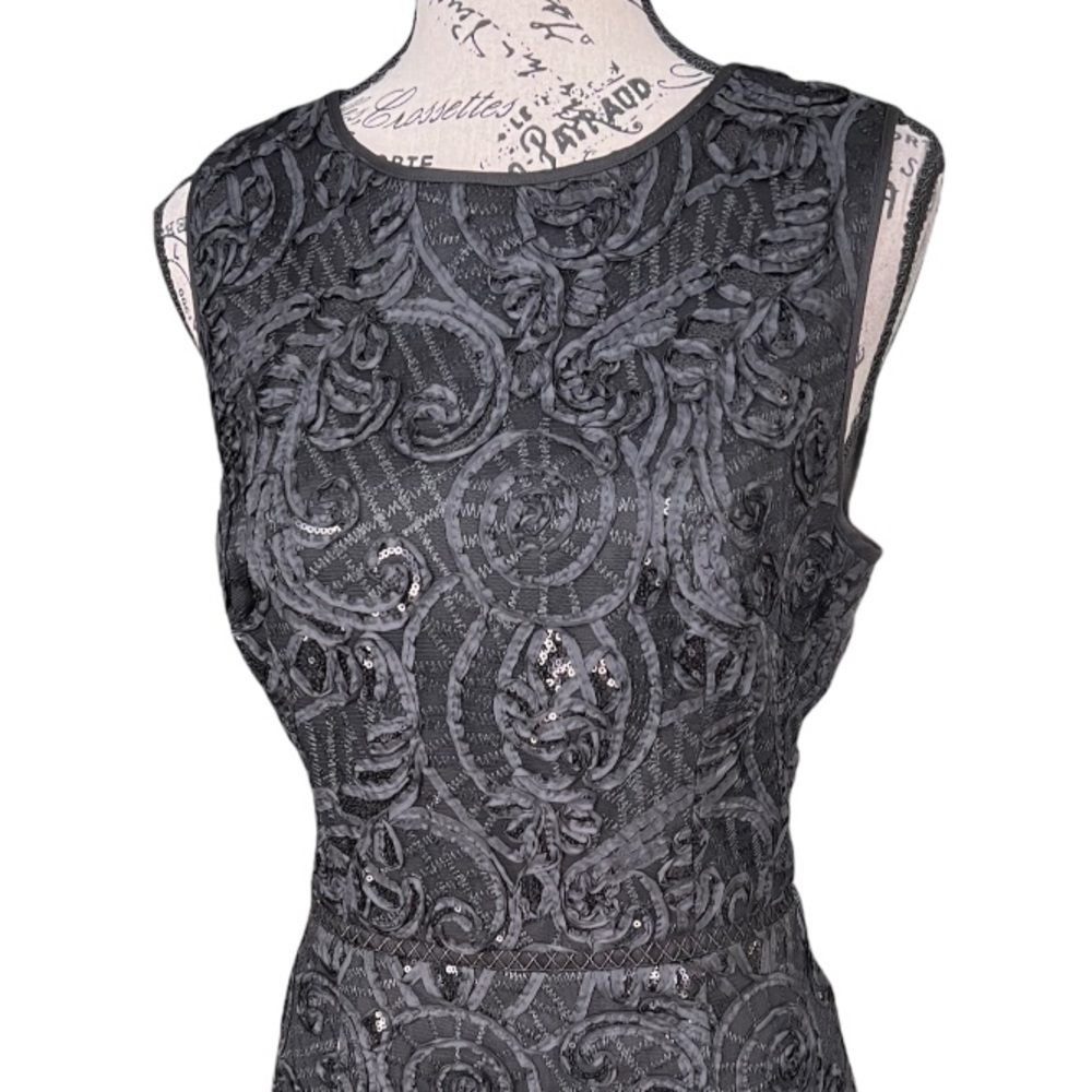 Carmen Marc Valvo Dress - Picture 4 of 15